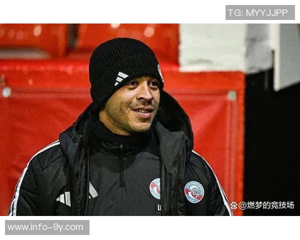 卡拉格批评罗塞尼尔卡里克任命称顶级球队告别大牌教练时代